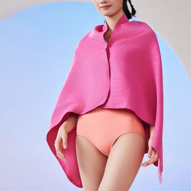 サウナグッズ シルエット美人 さらさらサウナタオル