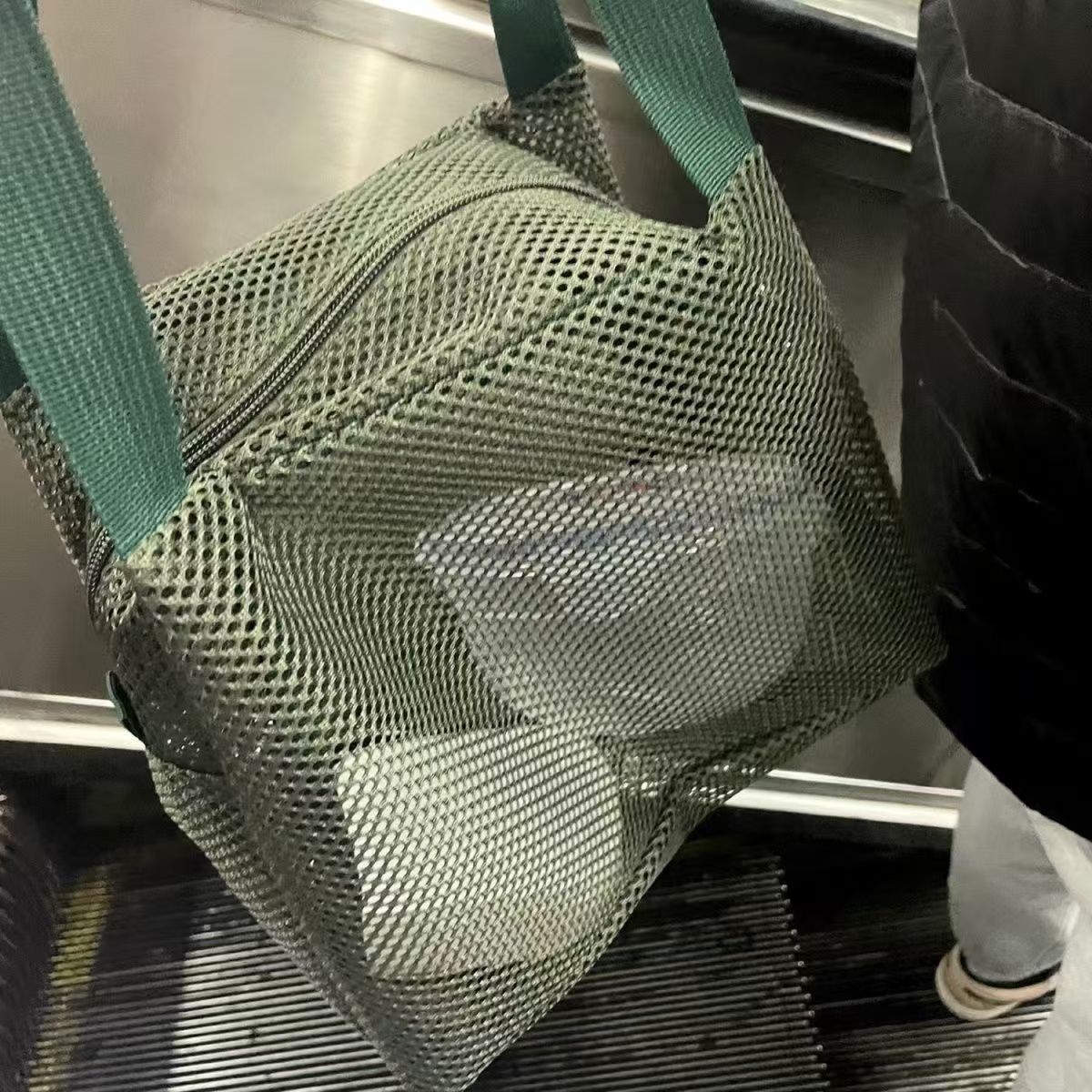 サウナグッズ 通気性抜群メッシュサウナトートバッグ