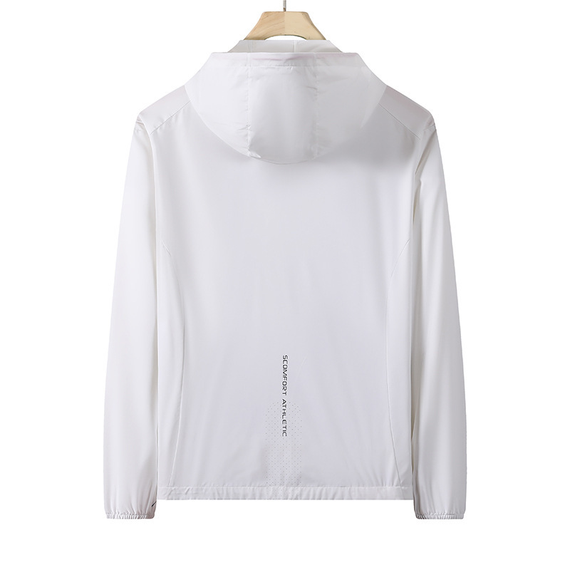 トラックジャケット 軽量防風フード付きトラックジャケット