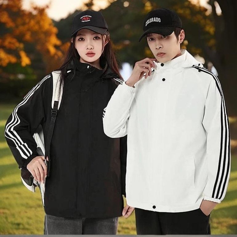 トラックジャケット 三本線袖ライン入りフード付きナイロンジャケット