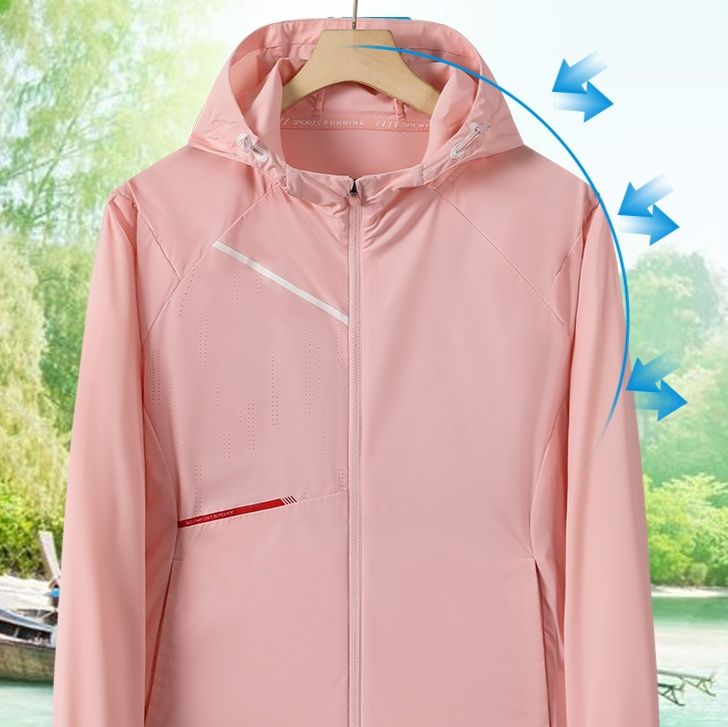 トラックジャケット 軽量防風フード付きトラックジャケット