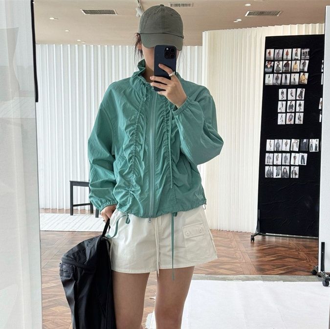 軽量ナイロントラックジャケット サイドプリーツ付き 通勤レジャー兼用