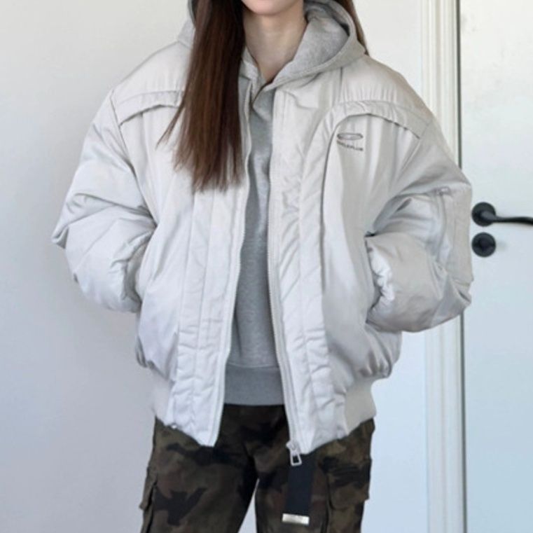 トラックジャケット 中綿入りボンバージャケット風トラックジャケット