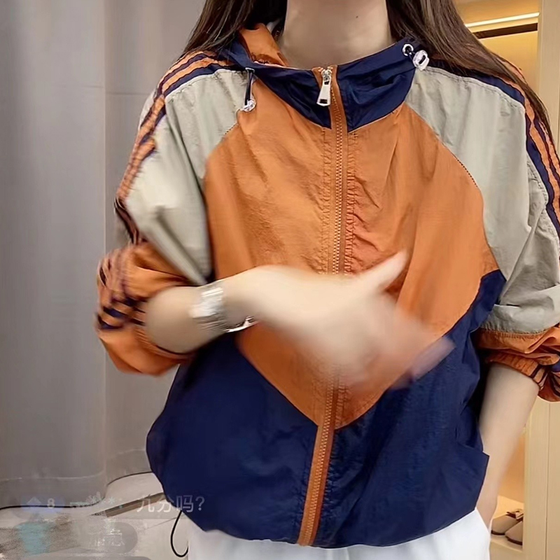 トラックジャケット 幾何学配色スリーラインナイロントラックジャケット