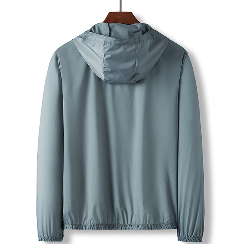 トラックジャケット 軽量防風フード付きナイロントラックジャケット