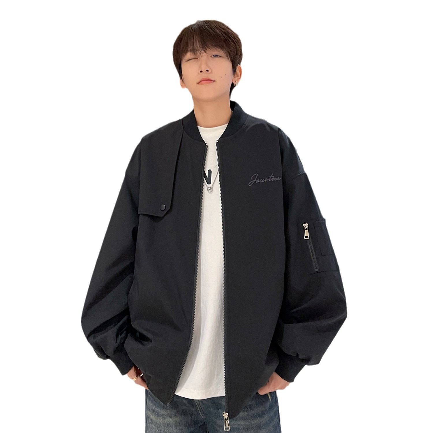 トラックジャケット 刺繍ロゴ入りナイロン製ゆったりトラックジャケット