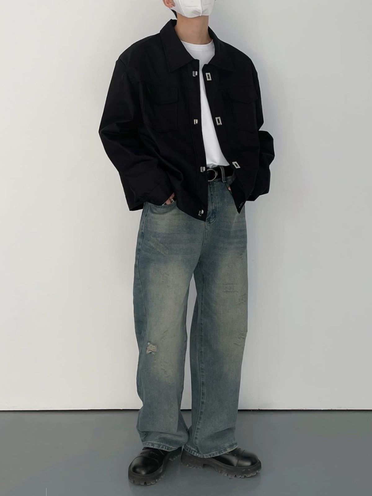 トラックジャケット 襟付き四つポケット軽量ナイロンジャケット