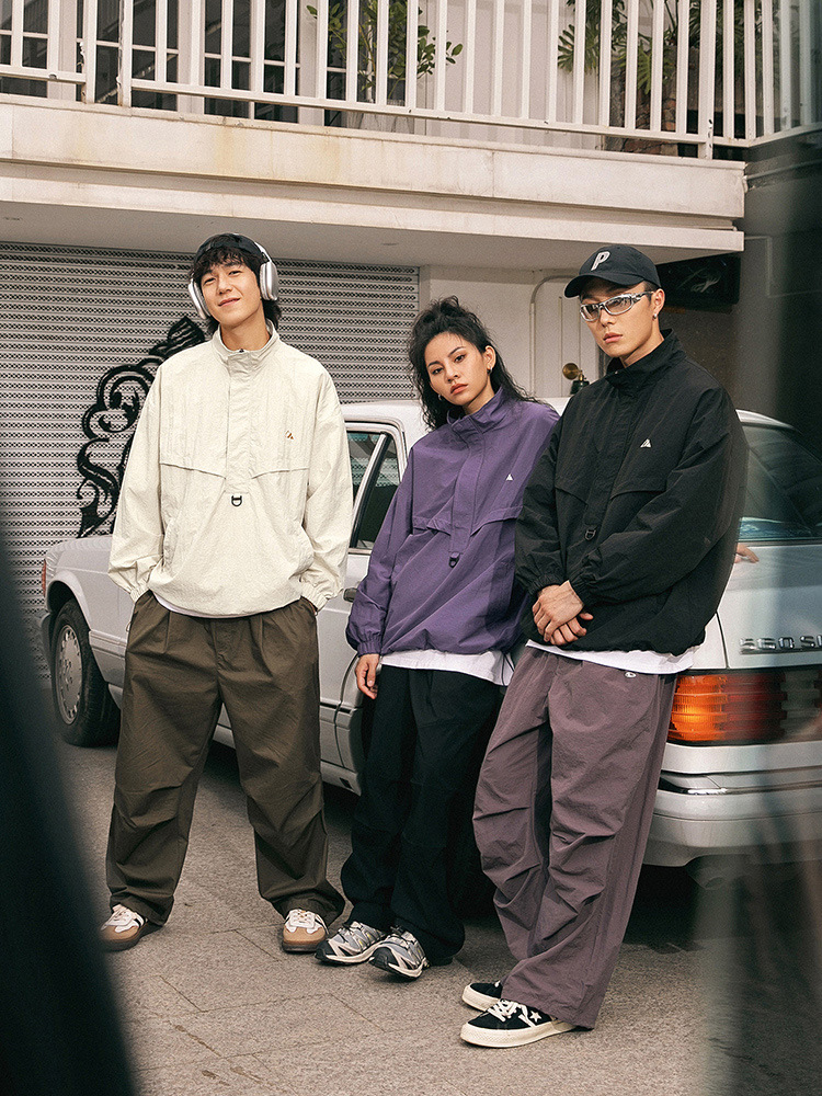 防風防滴トラックジャケット男女兼用カジュアル春夏秋全３色