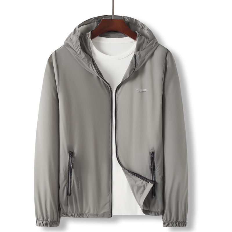 トラックジャケット 軽量防風フード付きナイロントラックジャケット