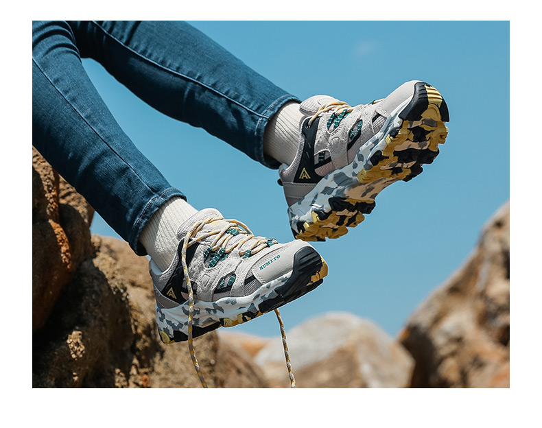 トレイルランニングシューズ 登山軽快 ウルトラグリップ
