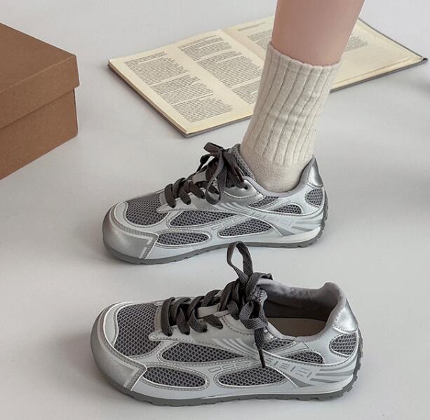 トレイルランニングシューズ レディース厚底運動靴 通気性抜群 外出用スニーカー