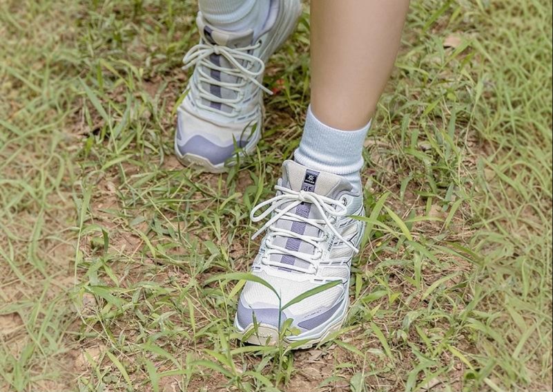 https://fulmo-img-server.com/trail-shoes/1741695836298_au1kx5li_0jpzfq2h.jpeg