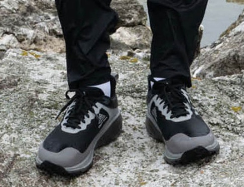 https://fulmo-img-server.com/trail-shoes/1741699206772_wvwmihiu_ntdm6h5l.jpeg