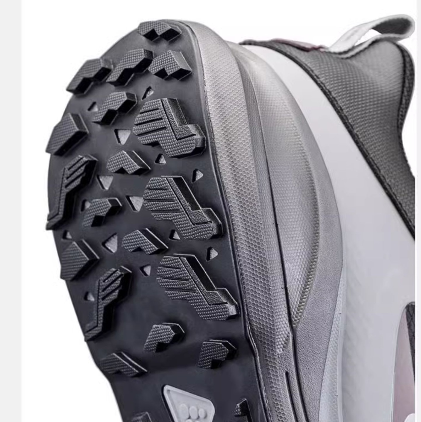 https://fulmo-img-server.com/trail-shoes/1741699253888_ppi5wxzr_ydm8w4nx.jpeg