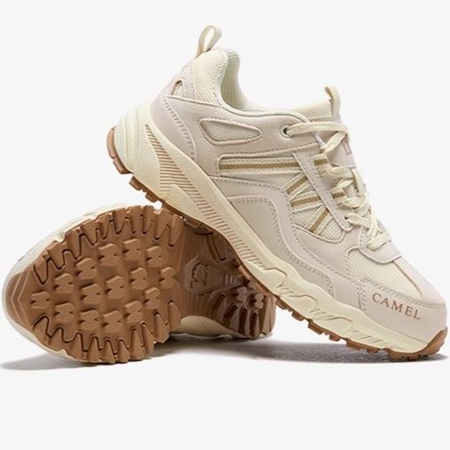 トレイルランニングシューズ 砂漠の風 歩みやすい登山靴