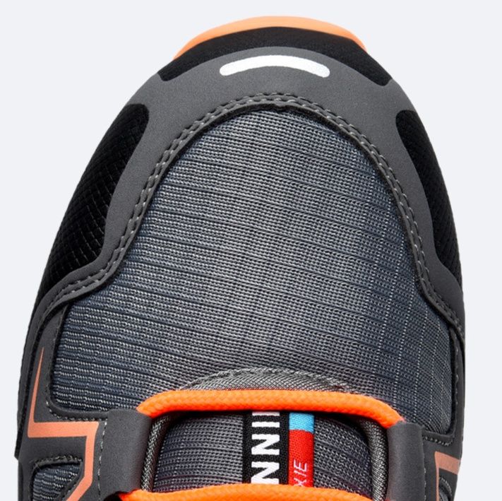 トレイルランニングシューズ 剛速登山者