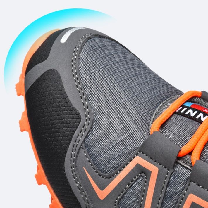 トレイルランニングシューズ 剛速登山者