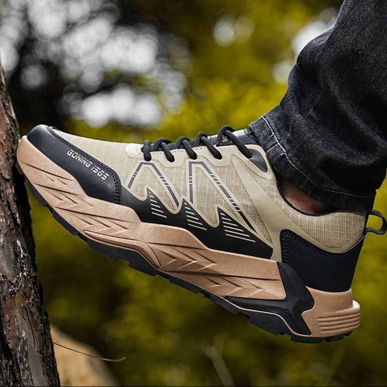 トレイルランニングシューズ 山岳走行対応高機能メンズトレイルランニングシューズ