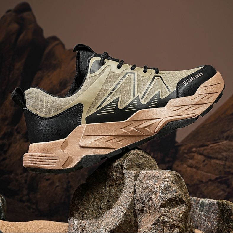 トレイルランニングシューズ 山岳走行対応高機能メンズトレイルランニングシューズ