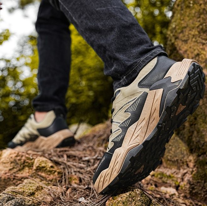 トレイルランニングシューズ 山岳走行対応高機能メンズトレイルランニングシューズ