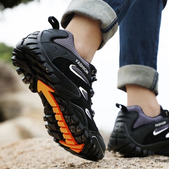 トレイルランニングシューズ 山岳対応多機能滑り止めメンズランニングシューズ