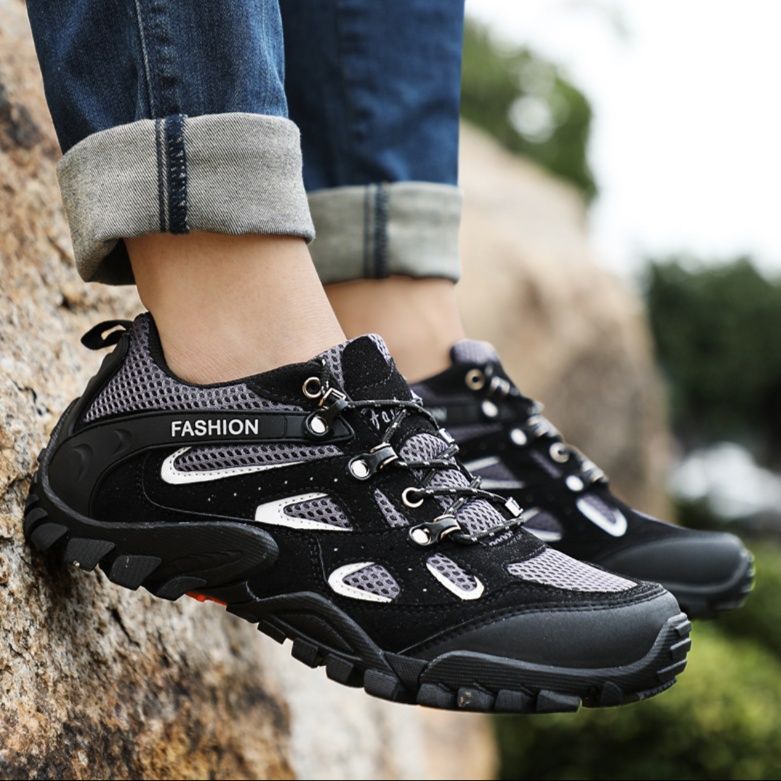 トレイルランニングシューズ 山岳対応多機能滑り止めメンズランニングシューズ