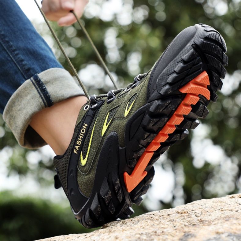 トレイルランニングシューズ 山岳対応多機能滑り止めメンズランニングシューズ