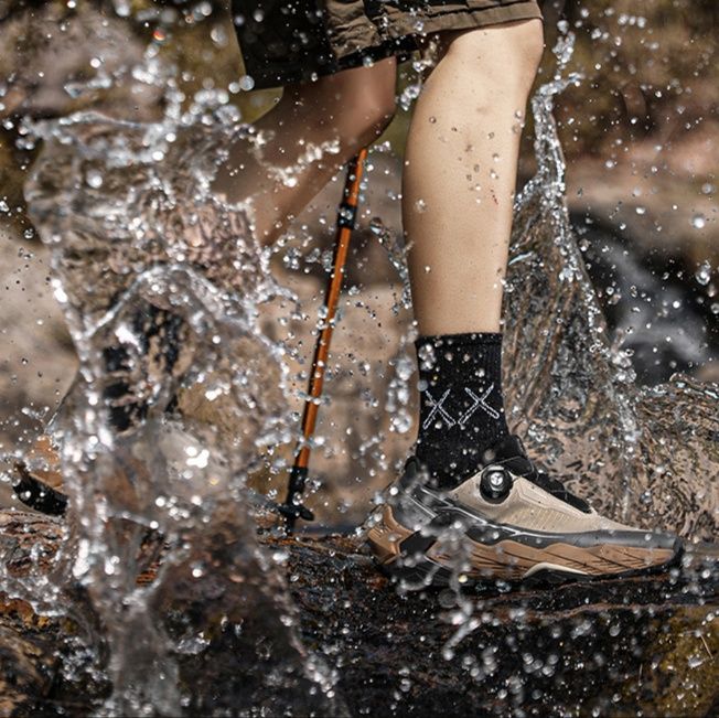 トレイルランニングシューズ 山岳対応多機能防水メンズトレイルシューズ