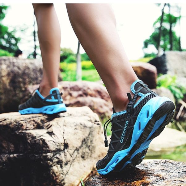 トレイルランニングシューズ 山岳対応軽量高性能メンズトレイルランニングシューズ