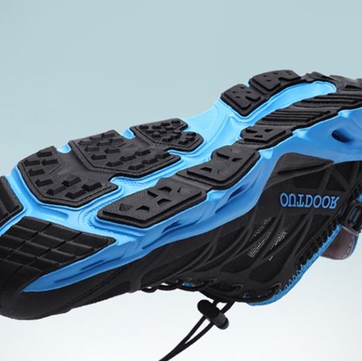 トレイルランニングシューズ 山岳対応軽量高性能メンズトレイルランニングシューズ