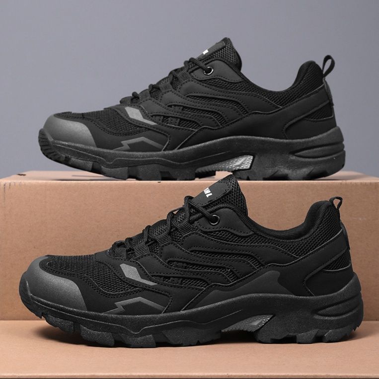 トレイルランニングシューズ 山岳対応高機能メンズトレイルランニングシューズ