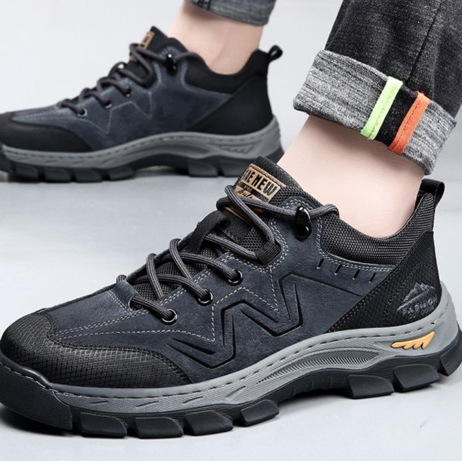 トレイルランニングシューズ 山野駆け抜ける軽量メンズトレイルシューズ