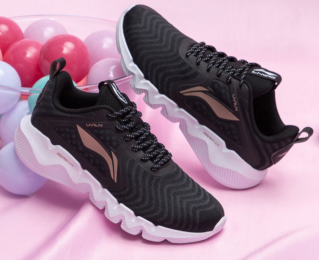 トレイルランニングシューズ レディース 初心者向