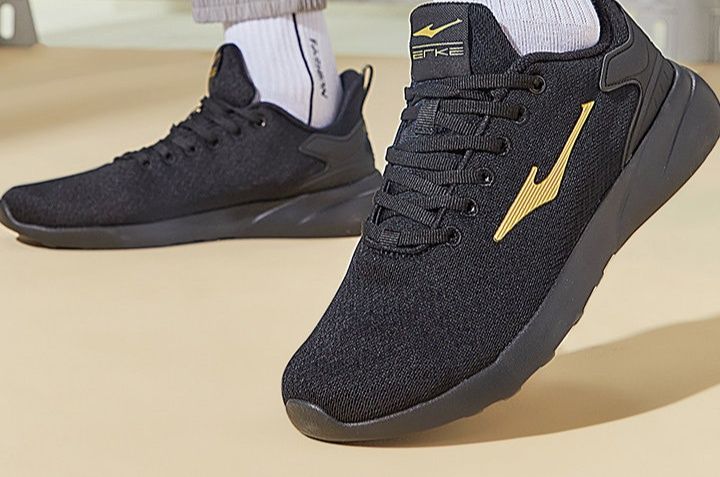 トレイルランニングシューズ 悪路対応 防滑 軽量 メンズトレランシューズ