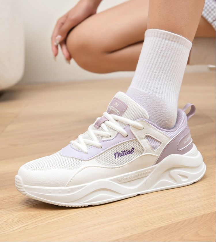 厚底メッシュ軽量トレイルランニングシューズ