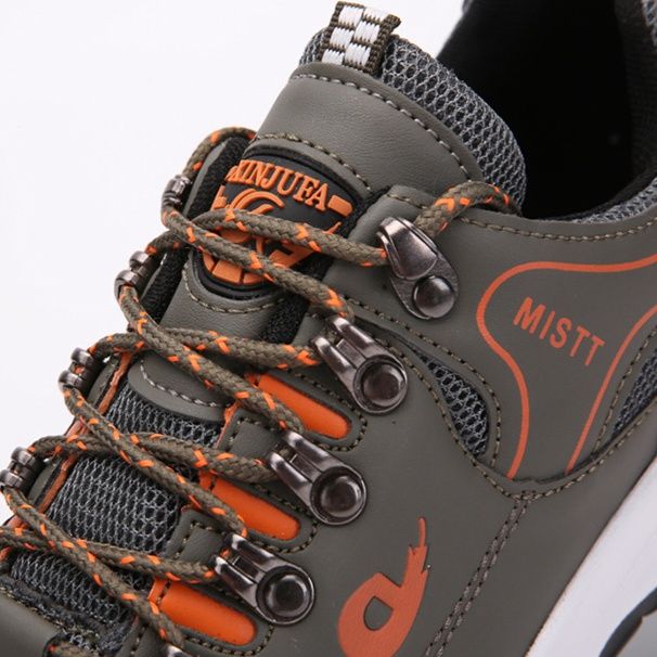 トレイルランニングシューズ 全地形対応型防滑機能付きトレイルランニングシューズ