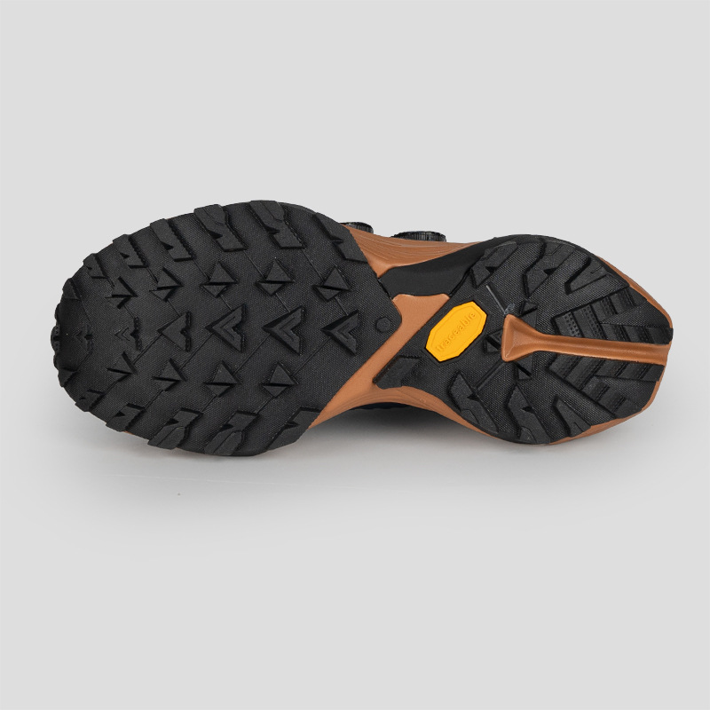 トレイルランニングシューズ クイックシューレース仕様本格山岳走行用シューズ