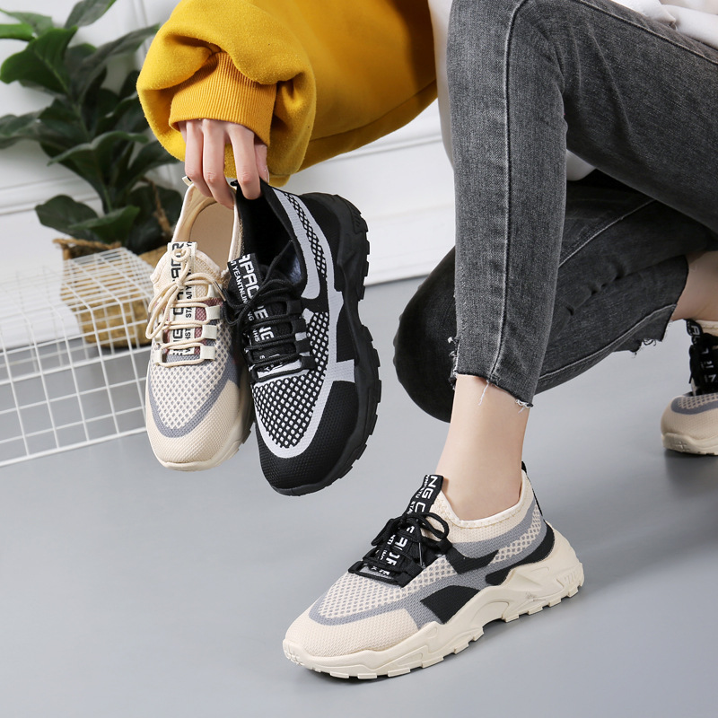 トレイルランニングシューズ アウトドアメッシュ 軽量レディースランナー