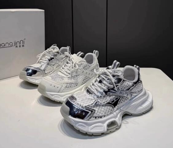 トレイルランニングシューズ レディース メッシュ トレイル運動靴 通気性抜群 紐靴