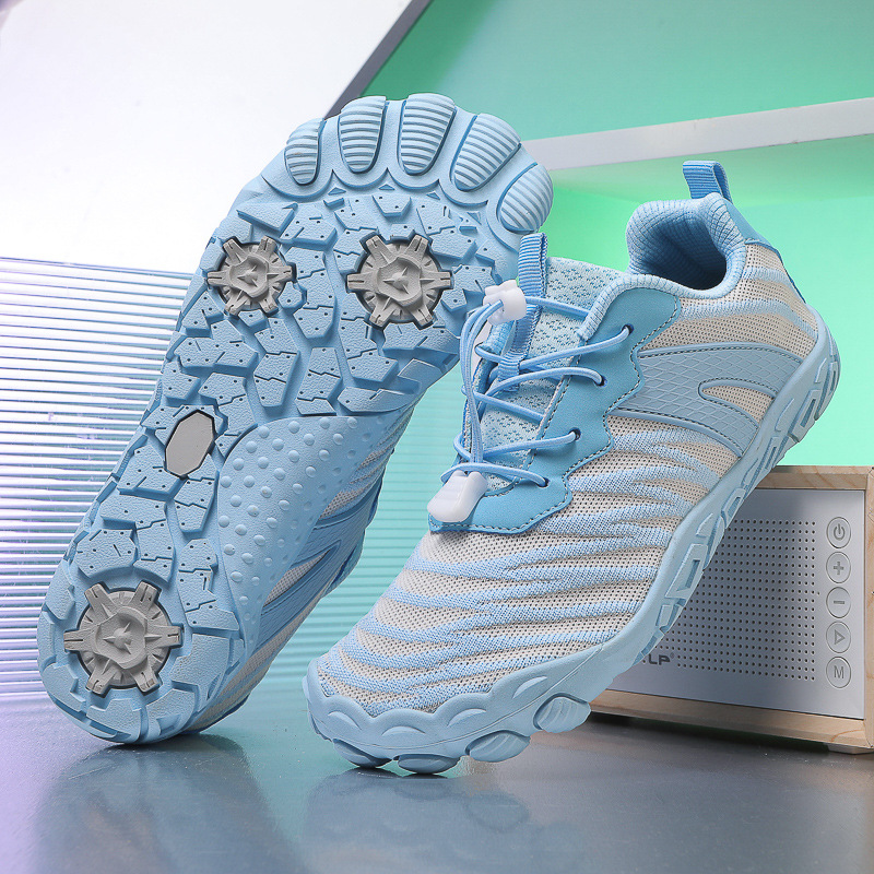 トレイルランニングシューズ スパイクソール搭載超軽量山岳走行用シューズ