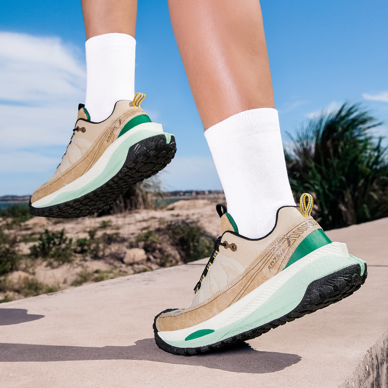 https://fulmo-img-server.com/trail-shoes/37ca9742-2491-4212-a4f6-12aa4ad4b543.jpg