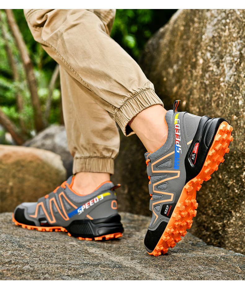 トレイルランニングシューズ 剛速登山者