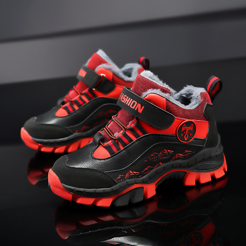 トレイルランニングシューズ 厚底クッション搭載レディース山岳走行用運動靴