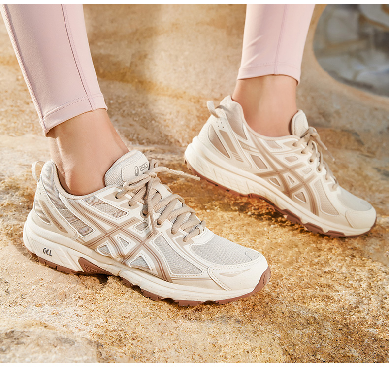 https://fulmo-img-server.com/trail-shoes/48972400-4a78-4482-88ce-562cf927c522.jpg