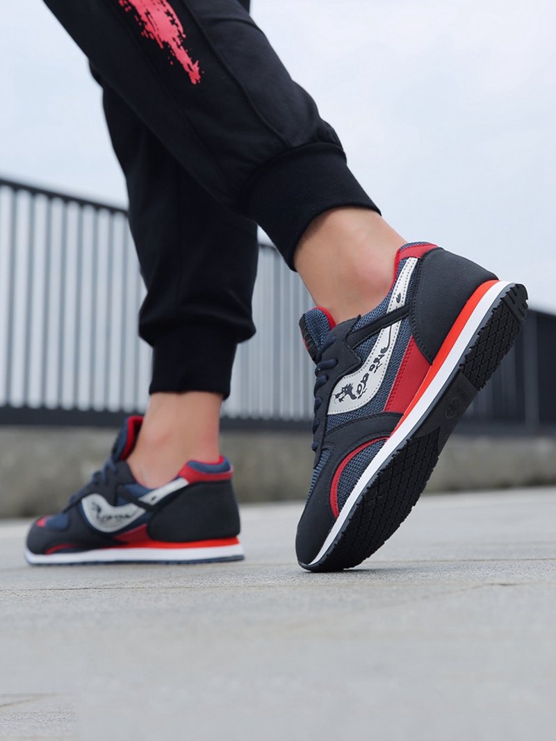 トレイルランニングシューズ メンズ軽量通気性抜群山道対応運動靴