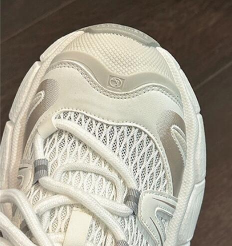 トレイルランニングシューズ レディース厚底メッシュ運動靴トレイル仕様