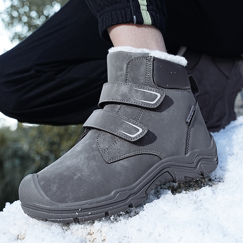 トレイルランニングシューズ 冬用防寒裏ボア付きマジックテープ式トレイルシューズ