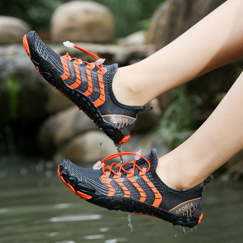 https://fulmo-img-server.com/trail-shoes/61b10423-e26e-40d8-b185-cfe544a49bb6.jpg