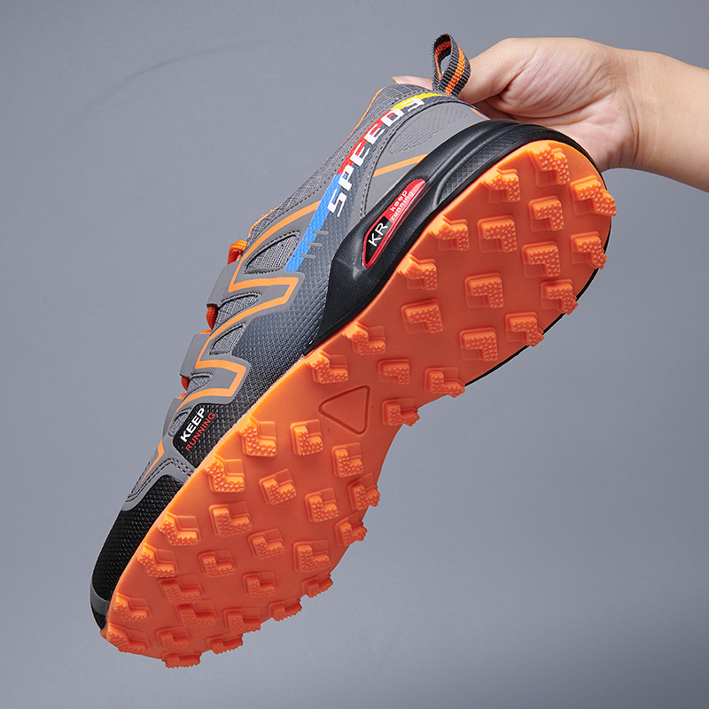 https://fulmo-img-server.com/trail-shoes/6619d532-8de5-42b5-9f5f-6875951569c4.jpg