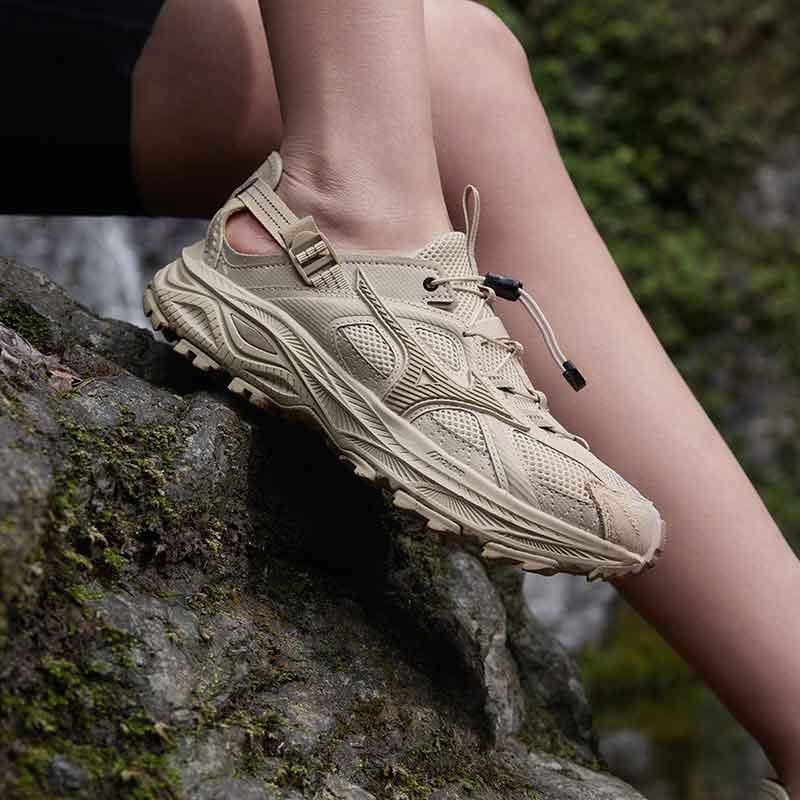 トレイルランニングシューズ 山岳縦走メッシュレディース軽量トレイルランニングシューズ